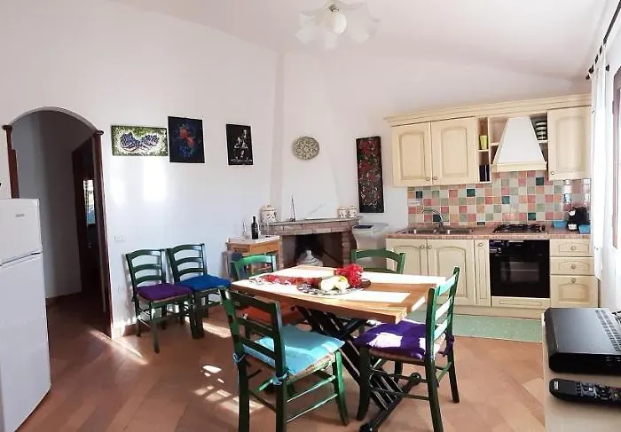 Ibisco Ferienhaus Tertenìa